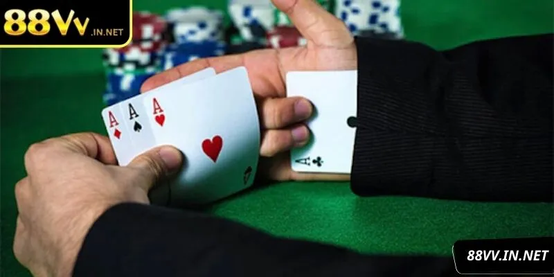 cach-choi-bai-buu-4-la-xep-mot-cach-khoa-hoc